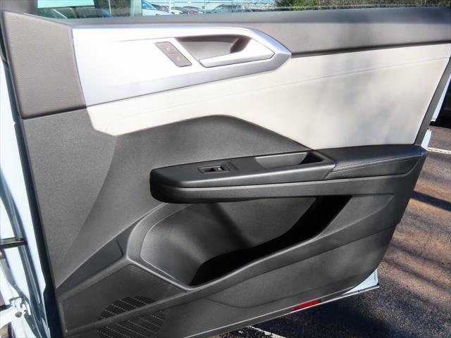 new 2025 Volkswagen Taos car, priced at $32,579