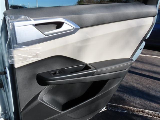 new 2025 Volkswagen Taos car, priced at $32,579