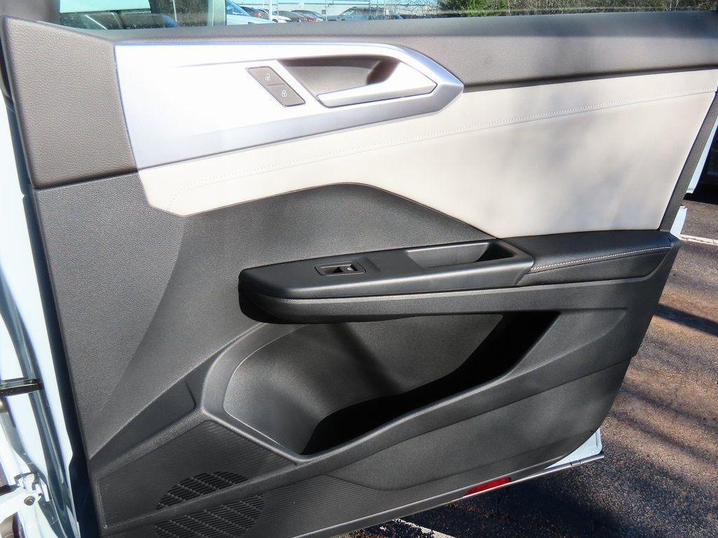 new 2025 Volkswagen Taos car, priced at $31,579