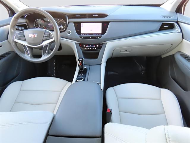 used 2020 Cadillac XT5 car, priced at $26,992