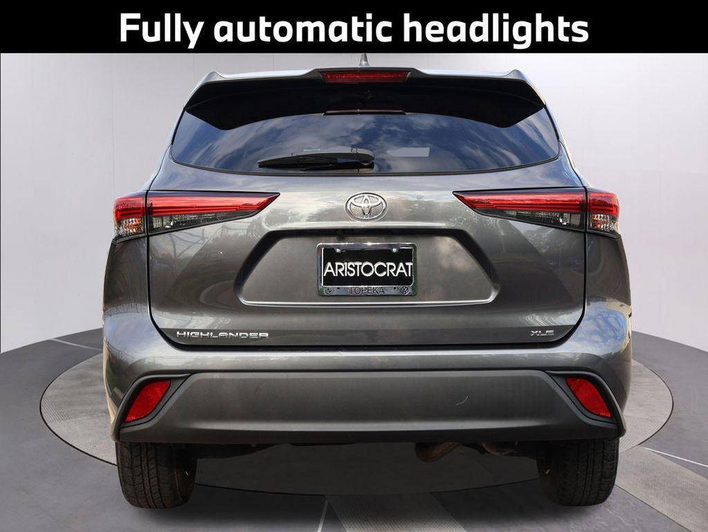 used 2020 Toyota Highlander car, priced at $24,993