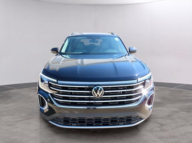 new 2024 Volkswagen Atlas car, priced at $44,551