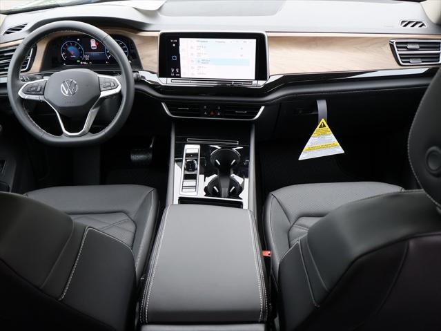 new 2025 Volkswagen Atlas car, priced at $45,443