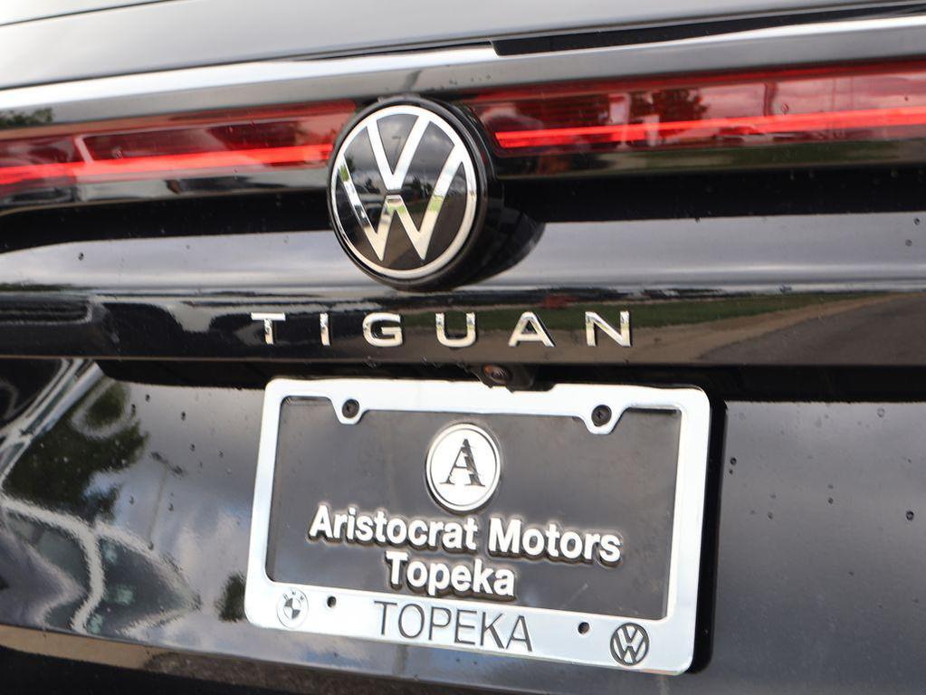 new 2025 Volkswagen Tiguan car, priced at $30,500