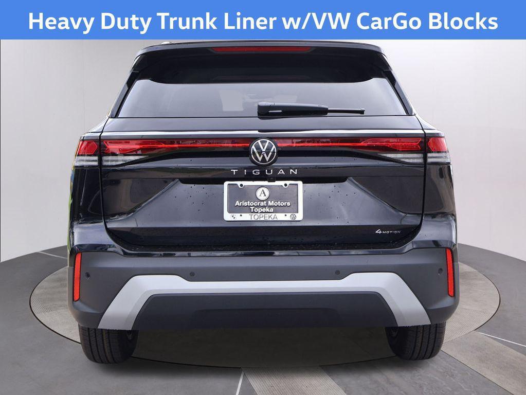 new 2025 Volkswagen Tiguan car, priced at $30,500