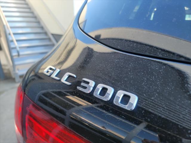 used 2018 Mercedes-Benz GLC 300 car, priced at $19,748