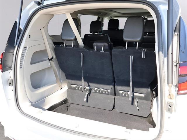 used 2023 Chrysler Pacifica car, priced at $28,925