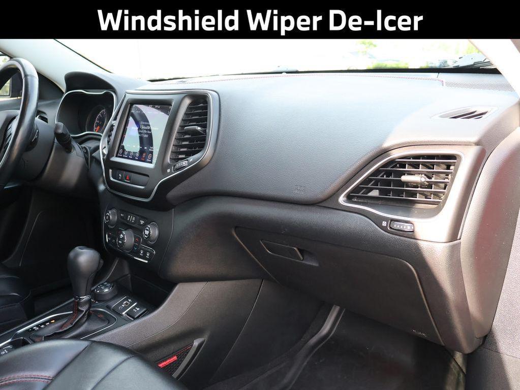 used 2020 Jeep Cherokee car, priced at $21,633