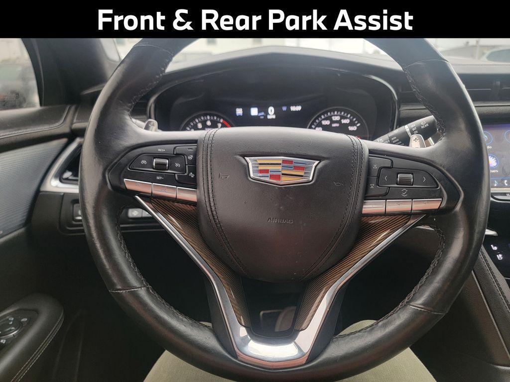 used 2023 Cadillac XT6 car, priced at $43,000