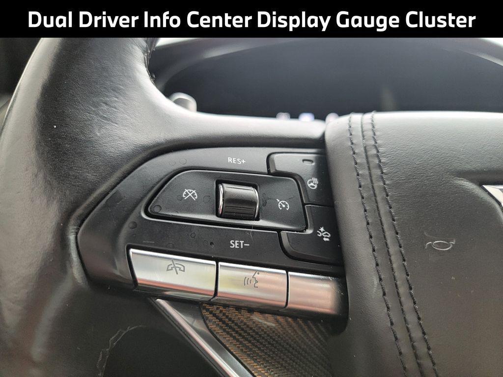 used 2023 Cadillac XT6 car, priced at $43,000