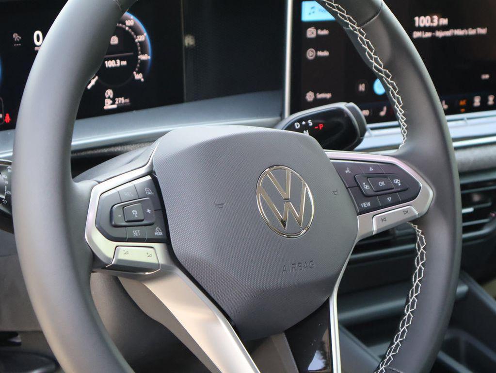 new 2025 Volkswagen Tiguan car, priced at $31,499