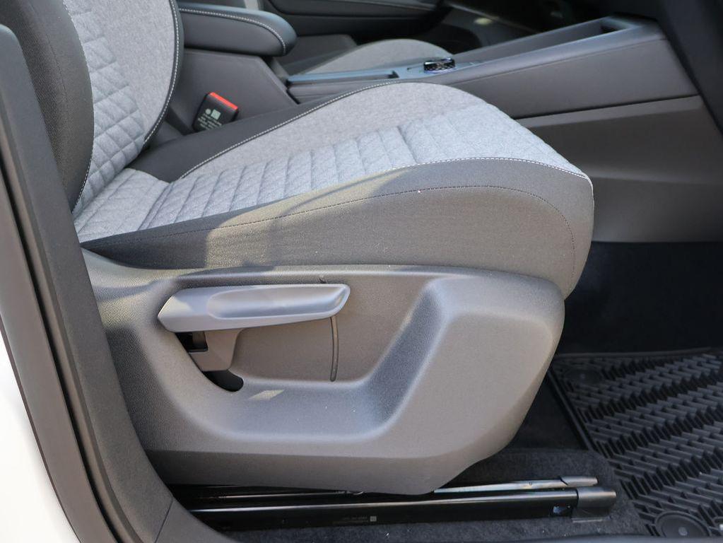 new 2025 Volkswagen Tiguan car, priced at $31,499