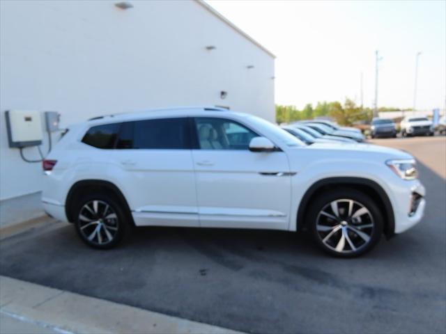 new 2024 Volkswagen Atlas car, priced at $56,451