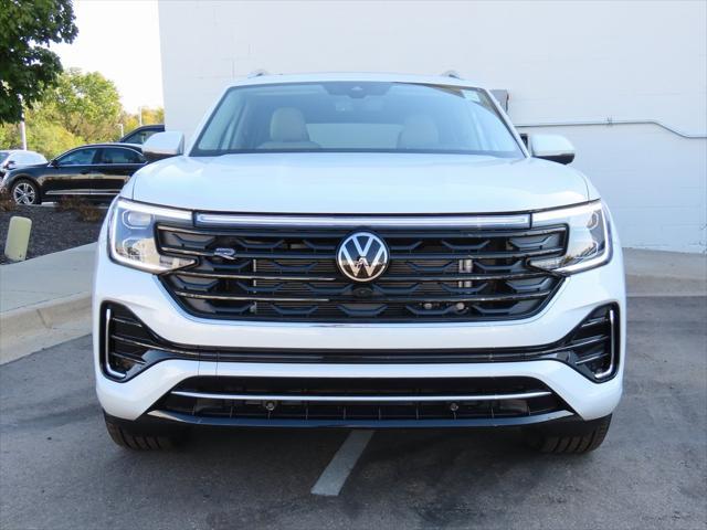 new 2024 Volkswagen Atlas car, priced at $56,451