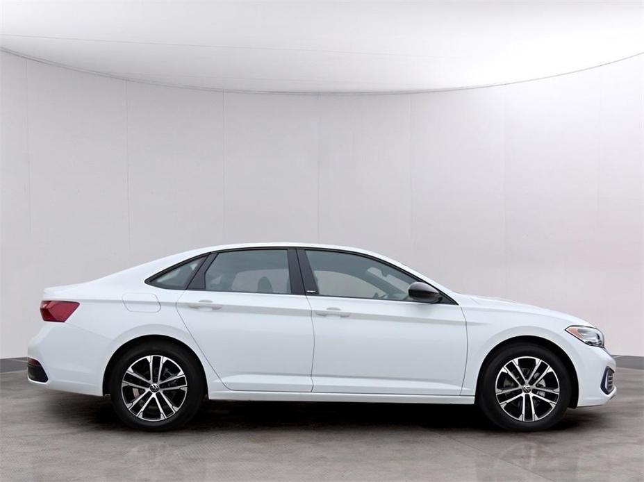 new 2024 Volkswagen Jetta car, priced at $25,506