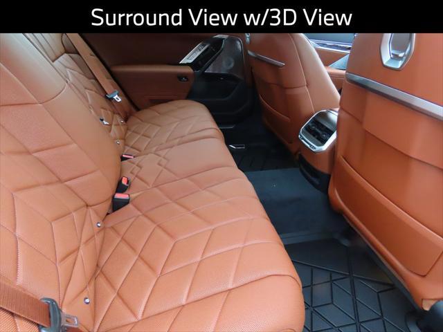 new 2025 BMW 760 car, priced at $138,255
