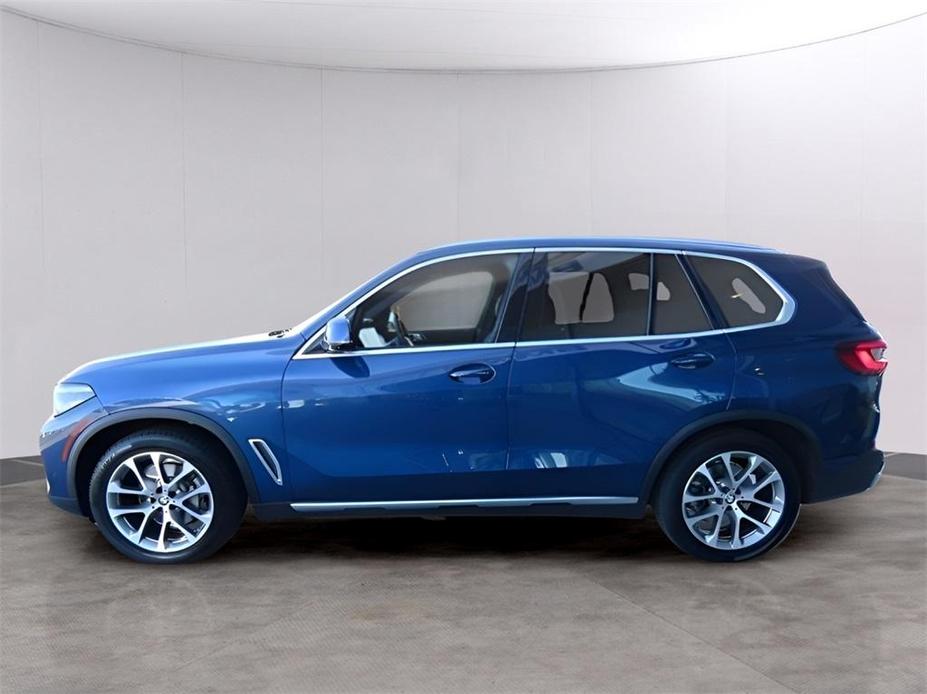 used 2021 BMW X5 car, priced at $35,899