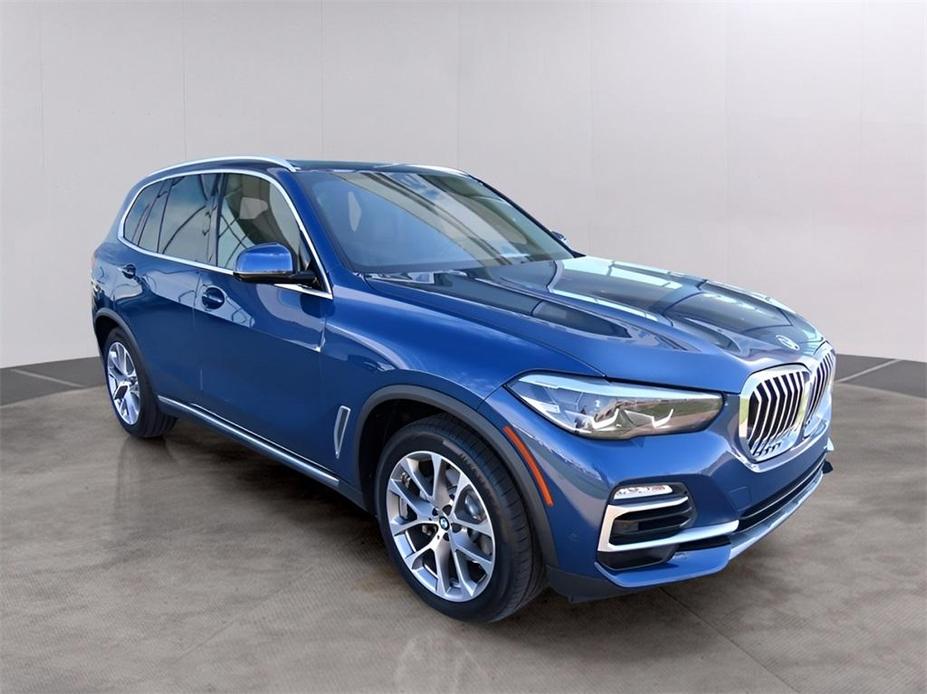 used 2021 BMW X5 car, priced at $35,899