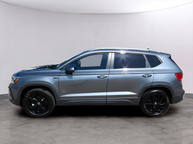 new 2024 Volkswagen Taos car, priced at $32,233