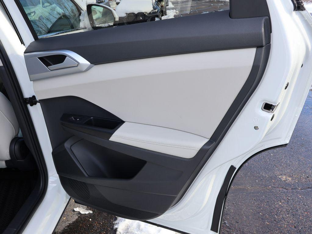 new 2026 Volkswagen Taos car, priced at $33,351