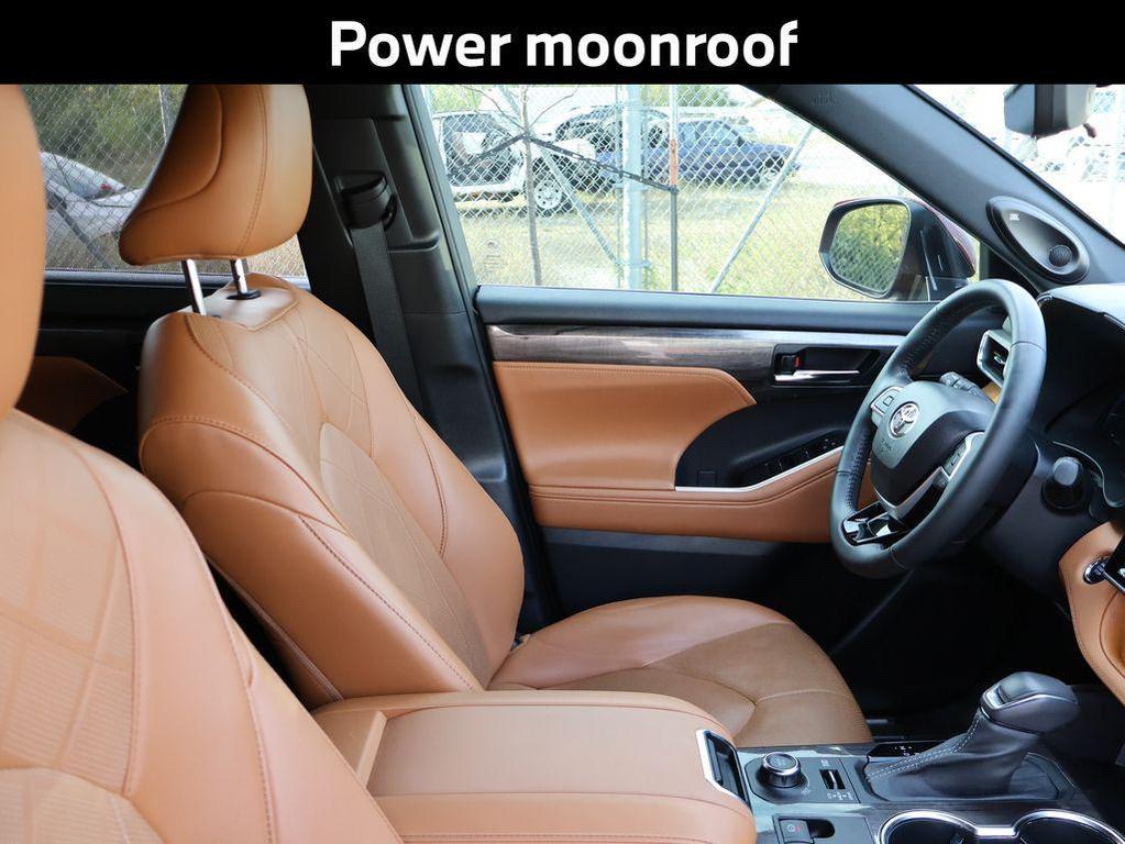 used 2023 Toyota Highlander car, priced at $47,000