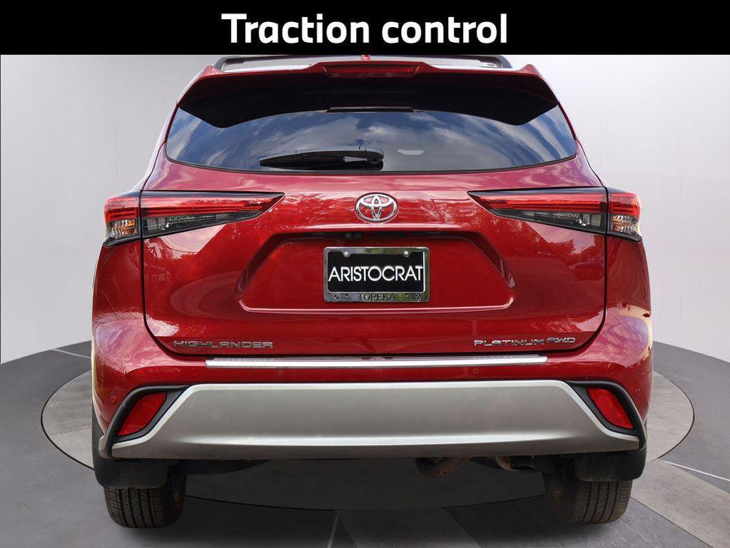 used 2023 Toyota Highlander car, priced at $47,000