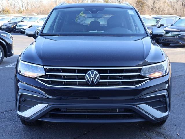 new 2024 Volkswagen Tiguan car, priced at $37,017