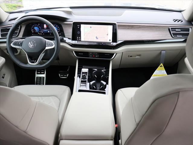 new 2025 Volkswagen Atlas car, priced at $54,509