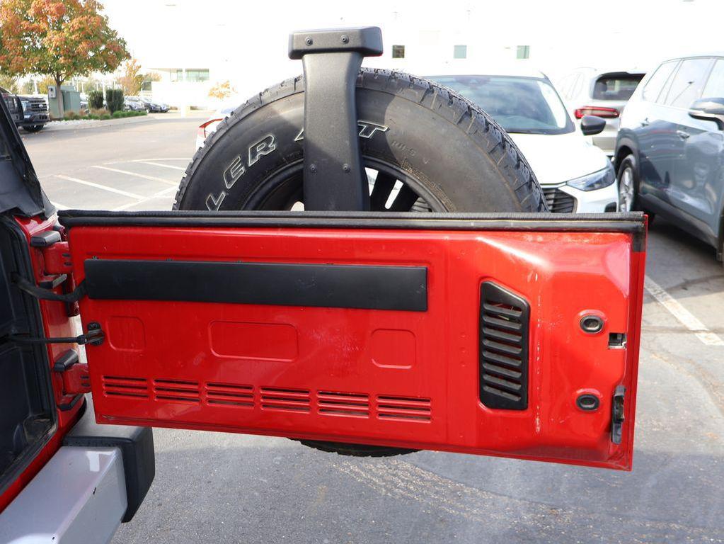 used 2013 Jeep Wrangler Unlimited car, priced at $16,495