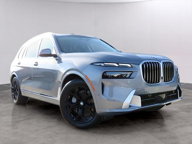 new 2025 BMW X7 car, priced at $93,985