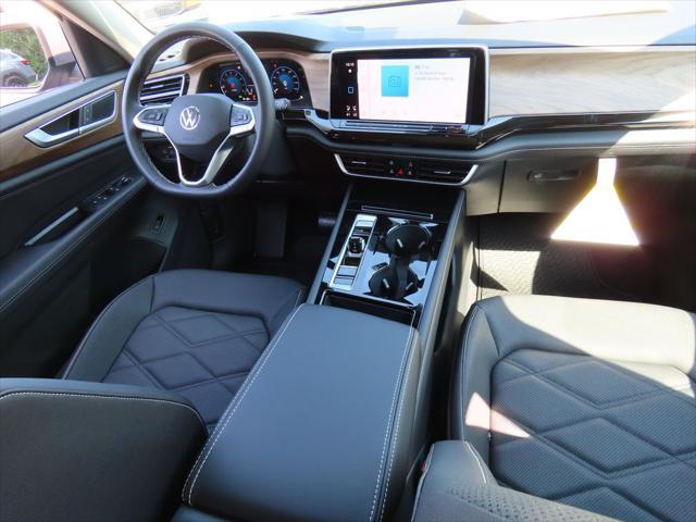 new 2025 Volkswagen Atlas car, priced at $47,246