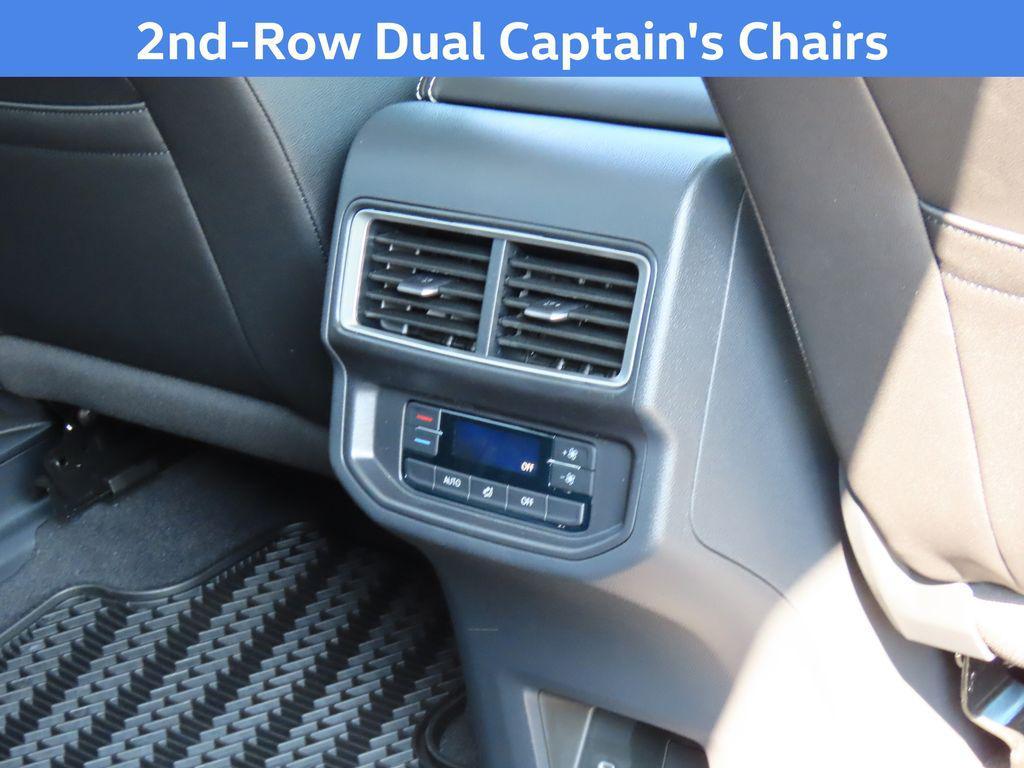 new 2025 Volkswagen Atlas car, priced at $47,246