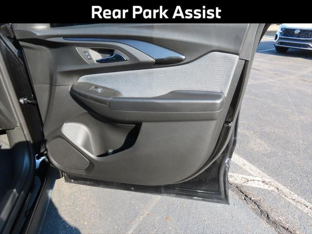 used 2023 Chevrolet TrailBlazer car, priced at $24,885