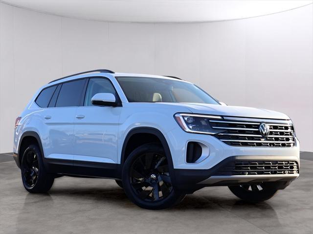 new 2025 Volkswagen Atlas car, priced at $46,475