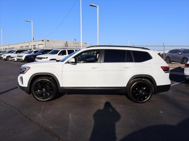 new 2025 Volkswagen Atlas car, priced at $48,315