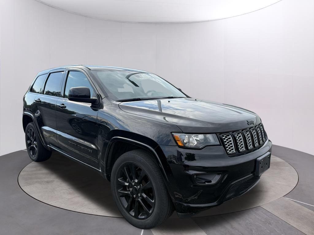 used 2017 Jeep Grand Cherokee car, priced at $22,991
