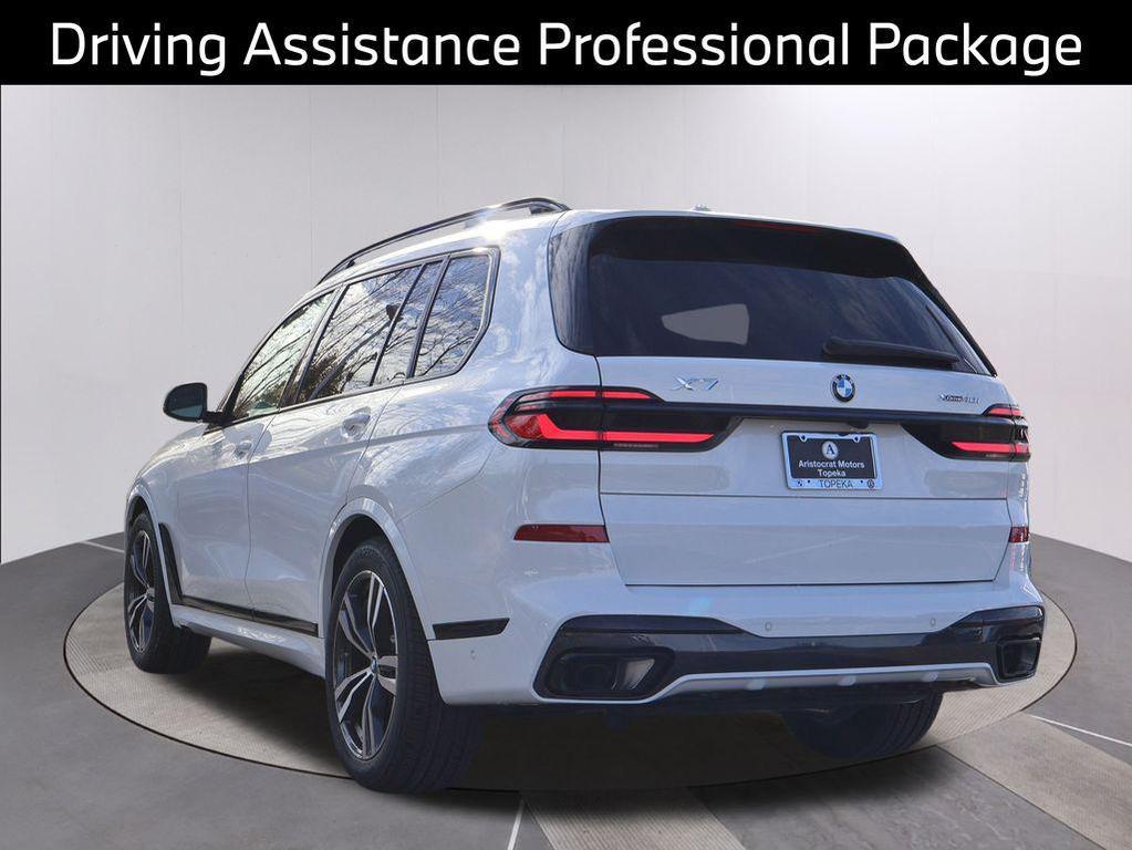 new 2026 BMW X7 car, priced at $100,735