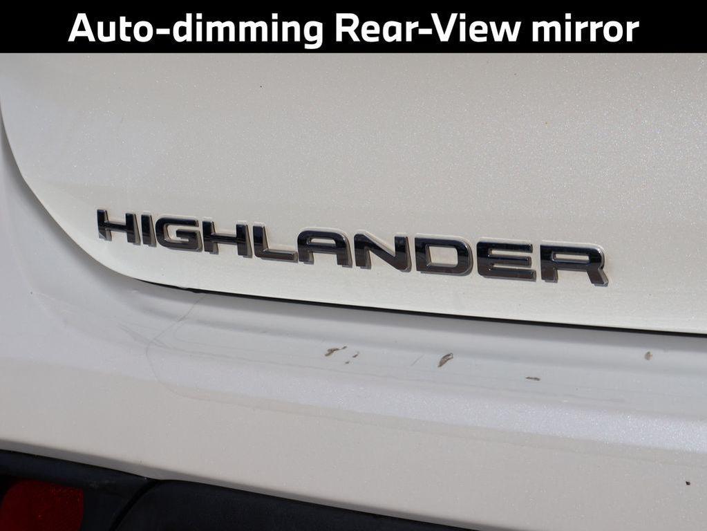 used 2021 Toyota Highlander car, priced at $29,992