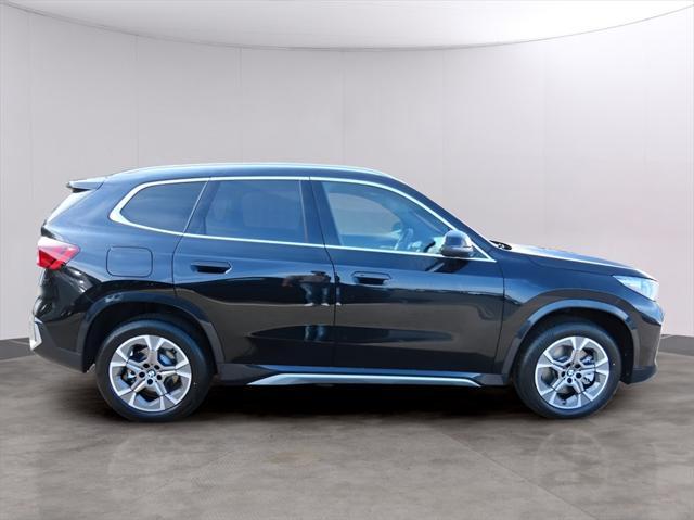 new 2025 BMW X1 car, priced at $46,575