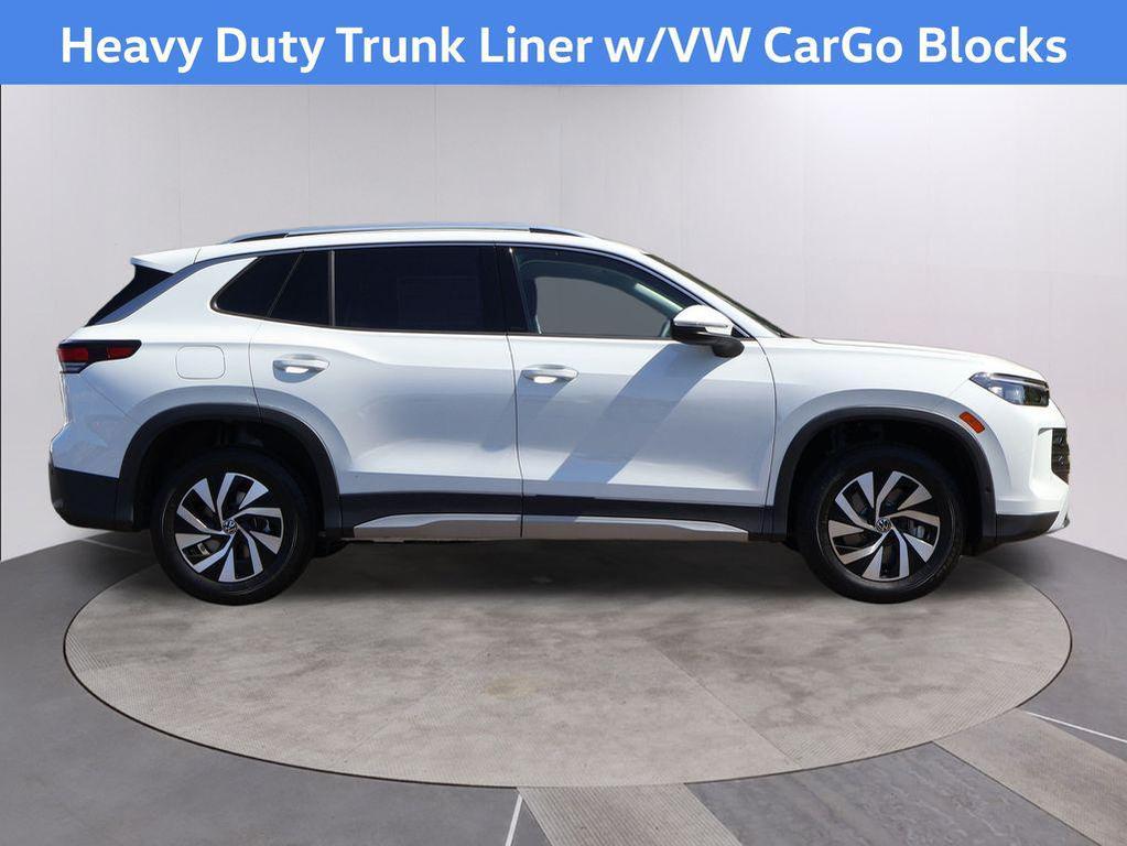 new 2025 Volkswagen Tiguan car, priced at $31,809
