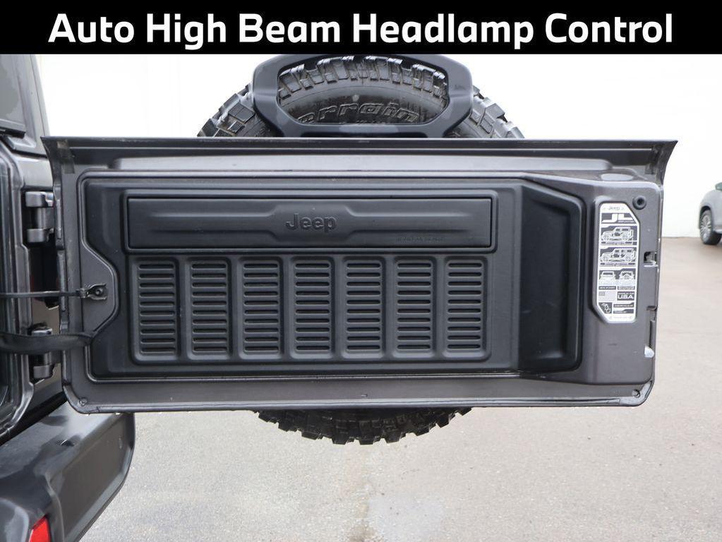 used 2021 Jeep Wrangler Unlimited car, priced at $30,995