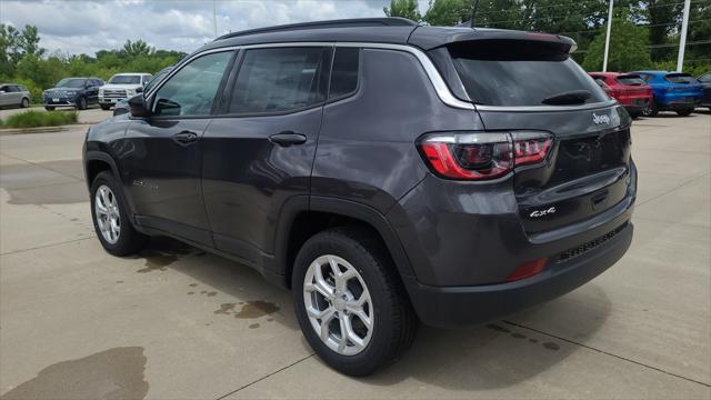 new 2024 Jeep Compass car, priced at $33,897