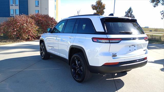 new 2025 Jeep Grand Cherokee car, priced at $52,354