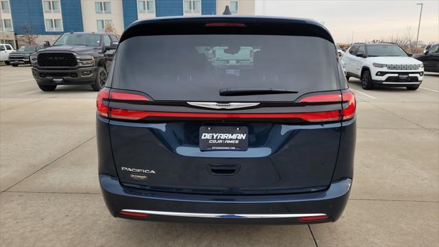 new 2025 Chrysler Pacifica car, priced at $40,719