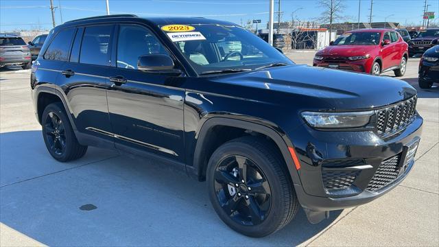 used 2023 Jeep Grand Cherokee car, priced at $35,990