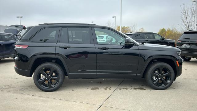 new 2025 Jeep Grand Cherokee car, priced at $52,890