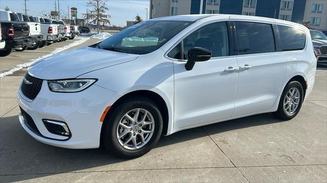 used 2024 Chrysler Pacifica car, priced at $39,890