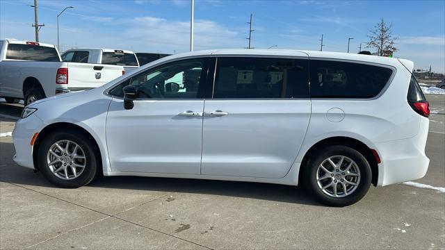 used 2024 Chrysler Pacifica car, priced at $39,890