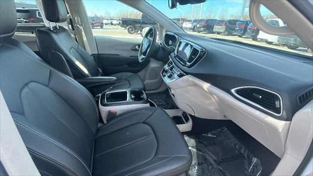 used 2024 Chrysler Pacifica car, priced at $39,890