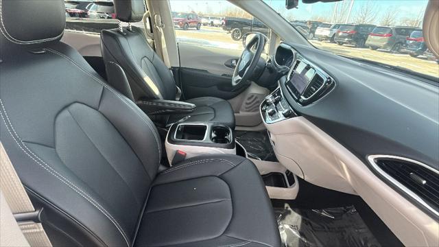 used 2024 Chrysler Pacifica car, priced at $39,890